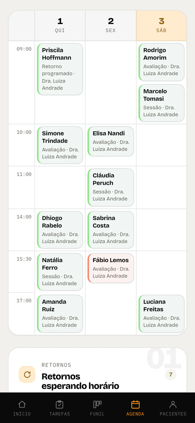 Tela Agenda no celular: os dias da semana hora a hora, com as faltas em vermelho e os retornos esperando horário, numa clínica fictícia